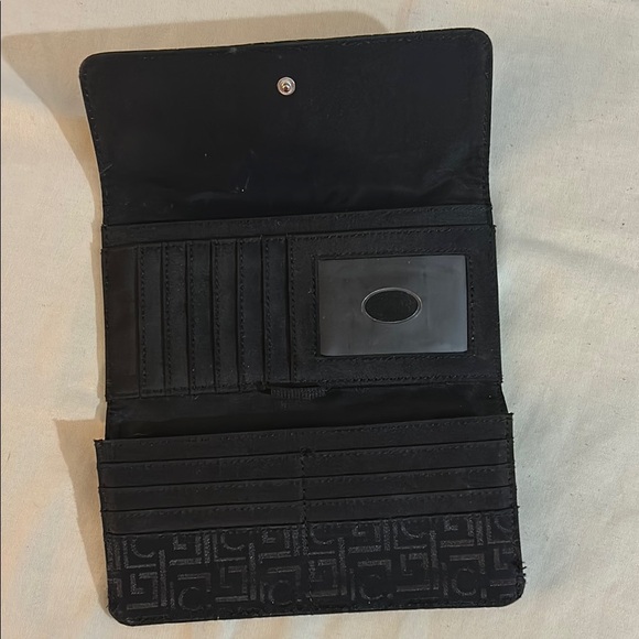 LIZ CLAIBORNE Black Wallet - Picture 2 of 8